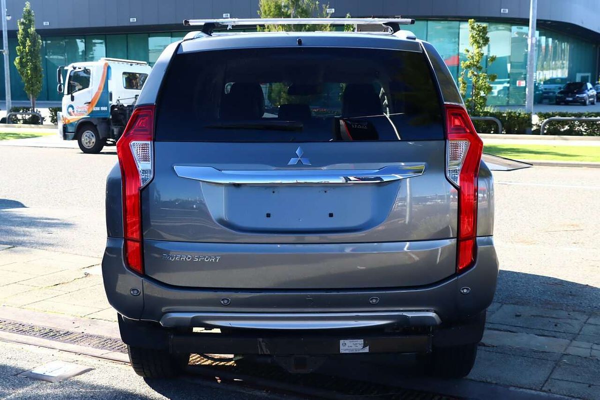2017 Mitsubishi Pajero Sport GLS QE