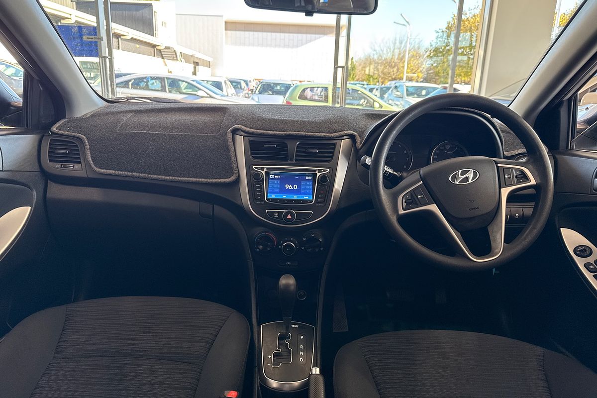 2015 Hyundai Accent Active RB3