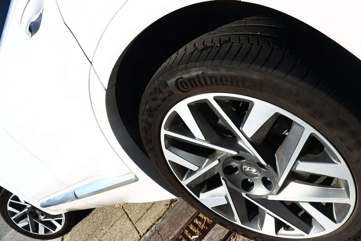 2022 Hyundai Santa Fe Highlander TM.V4