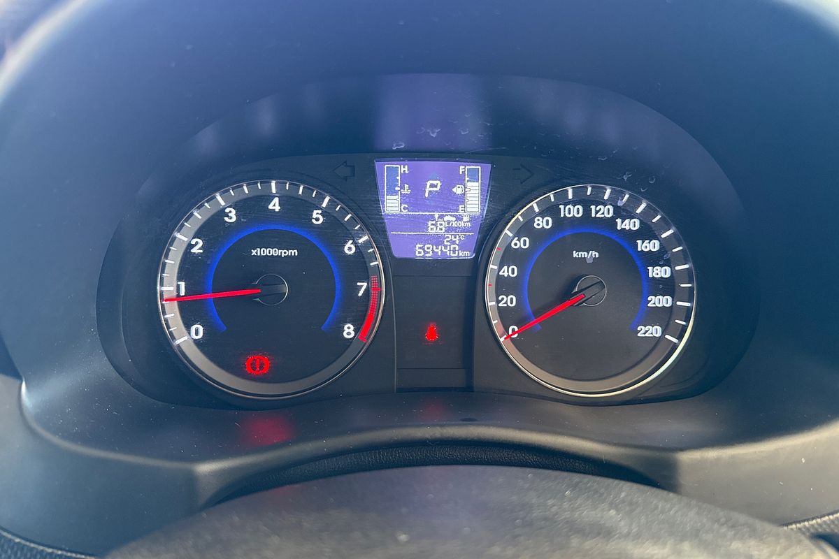 2015 Hyundai Accent Active RB3