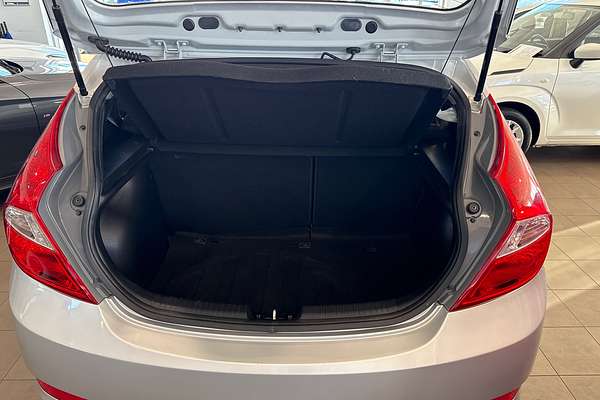 2015 Hyundai Accent Active RB3