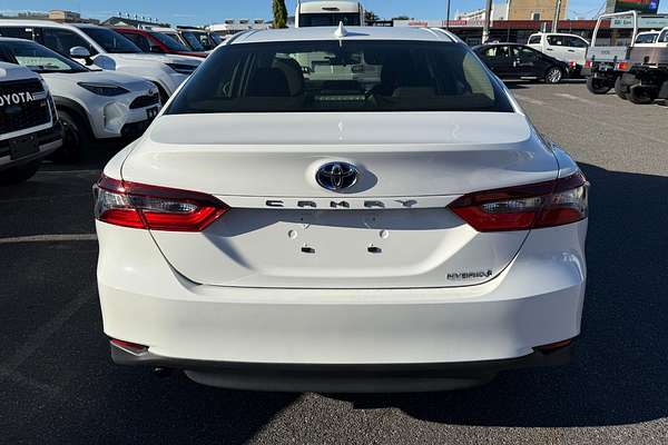 2024 Toyota Camry Ascent AXVH70R