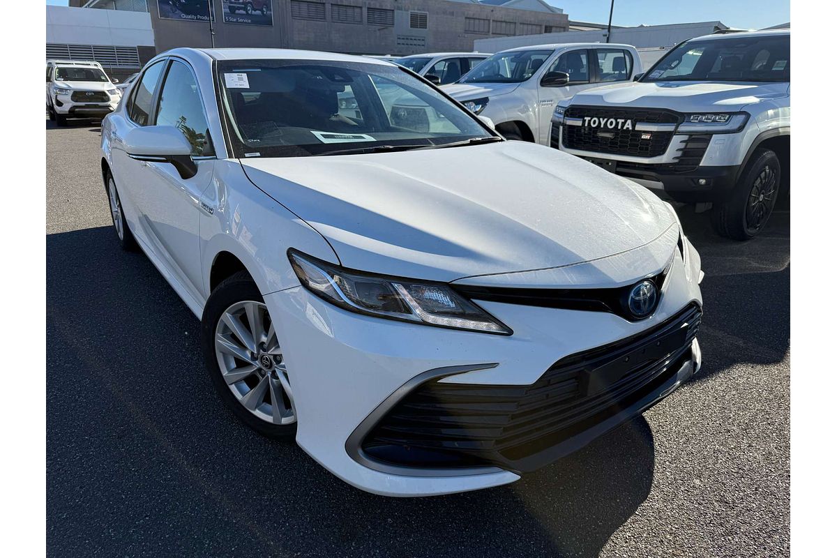2024 Toyota Camry Ascent AXVH70R