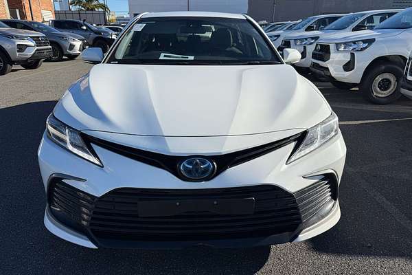 2024 Toyota Camry Ascent AXVH70R