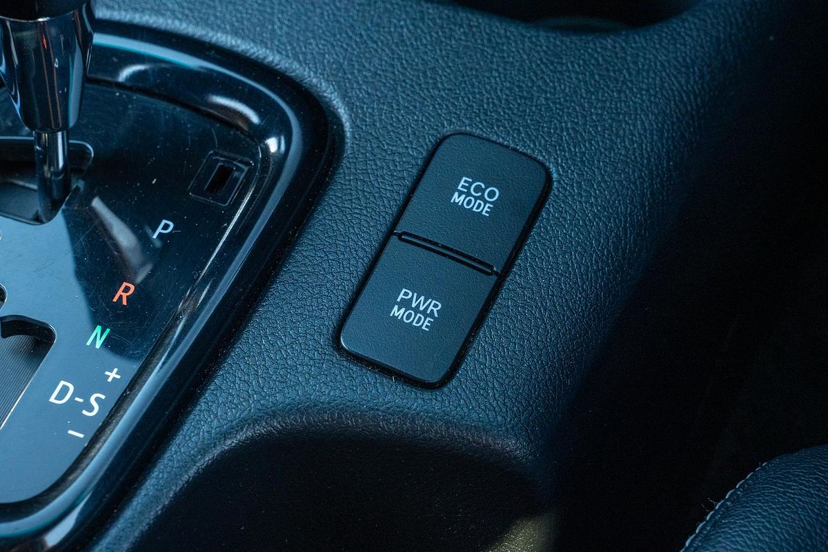2019 Toyota Hilux Rugged X GUN126R 4X4