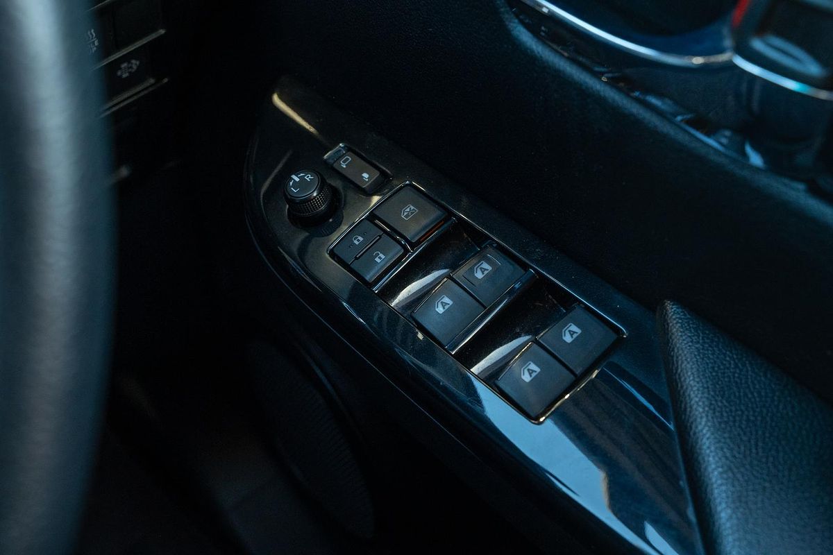 2019 Toyota Hilux Rugged X GUN126R 4X4