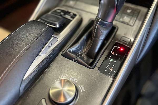 2017 Lexus IS IS200t Luxury ASE30R