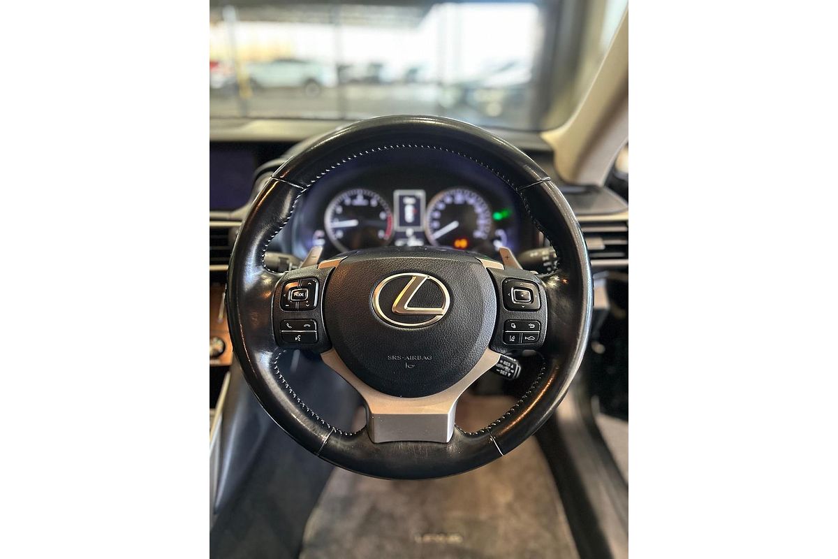 2017 Lexus IS IS200t Luxury ASE30R