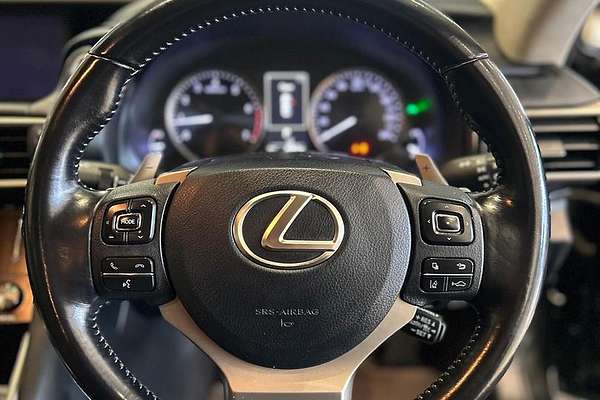 2017 Lexus IS IS200t Luxury ASE30R