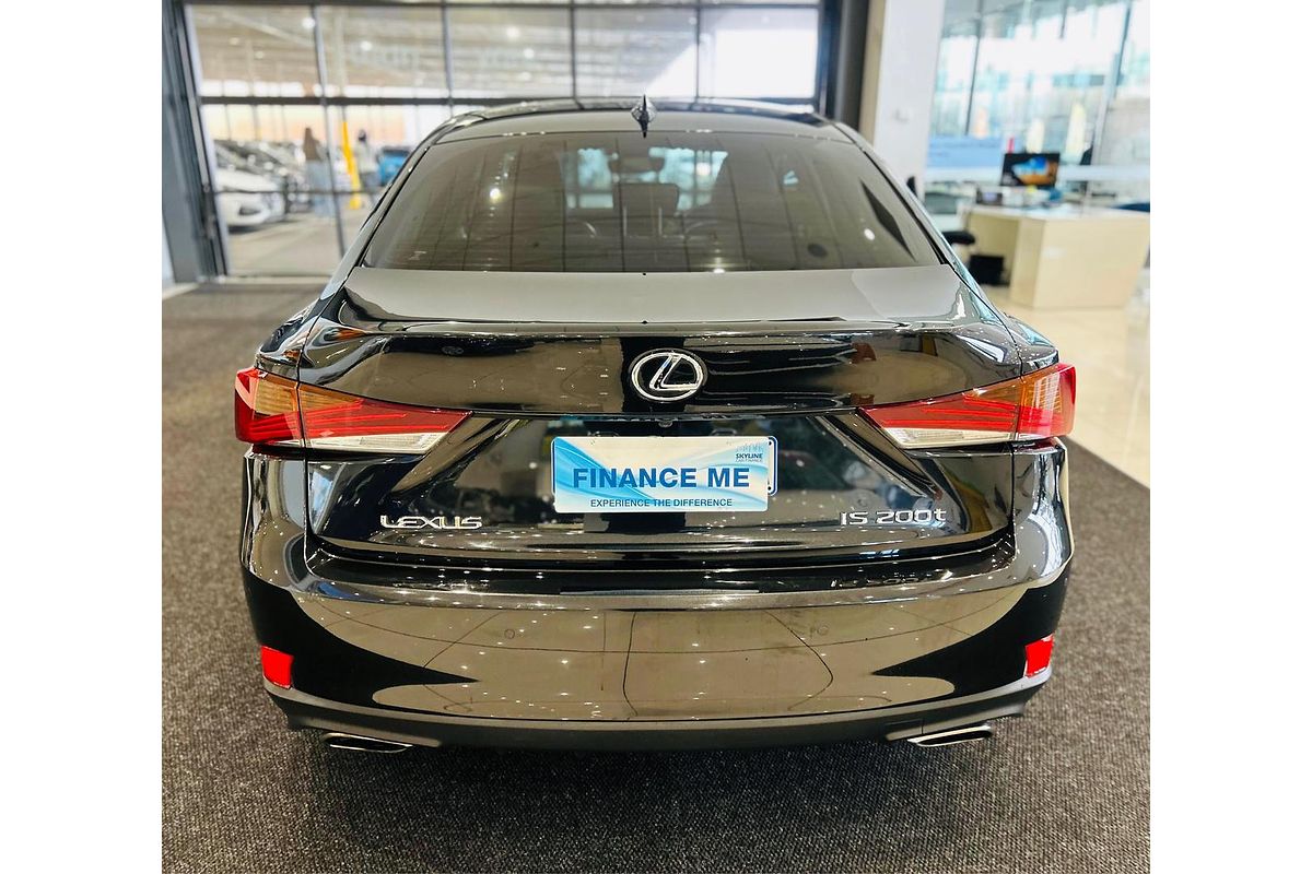 2017 Lexus IS IS200t Luxury ASE30R