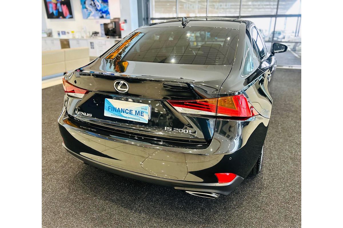 2017 Lexus IS IS200t Luxury ASE30R