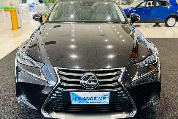 2017 Lexus IS IS200t Luxury ASE30R