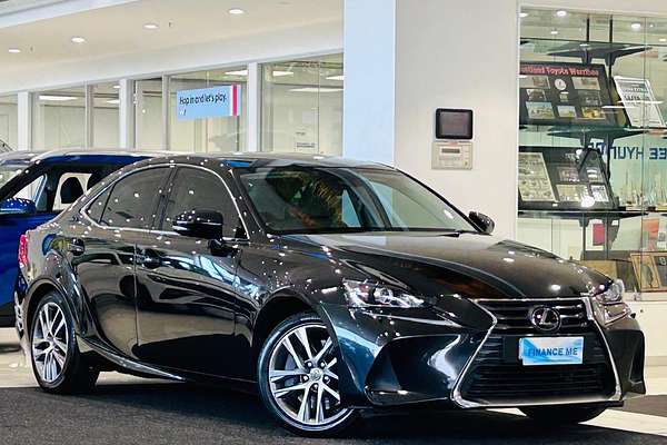 2017 Lexus IS IS200t Luxury ASE30R