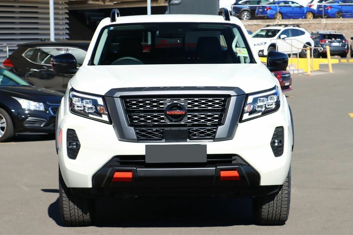 2025 Nissan Navara PRO-4X D23 4X4