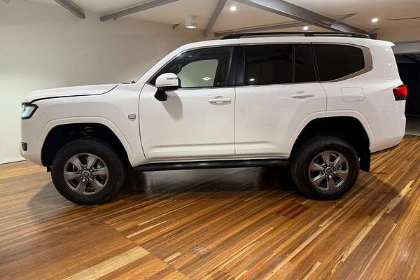 2022 Toyota Landcruiser VX FJA300R