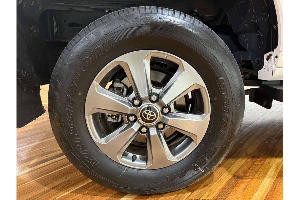 2022 Toyota Landcruiser VX FJA300R