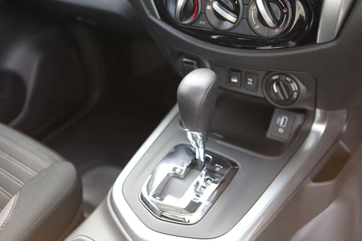 2025 Nissan Navara SL D23 4X4