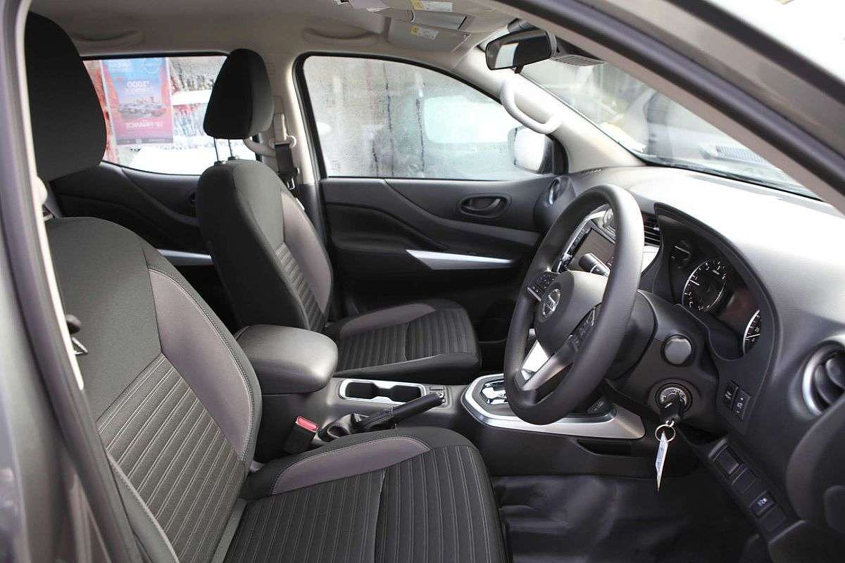 2025 Nissan Navara SL D23 4X4