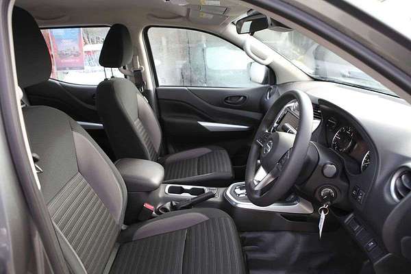 2025 Nissan Navara SL D23 4X4