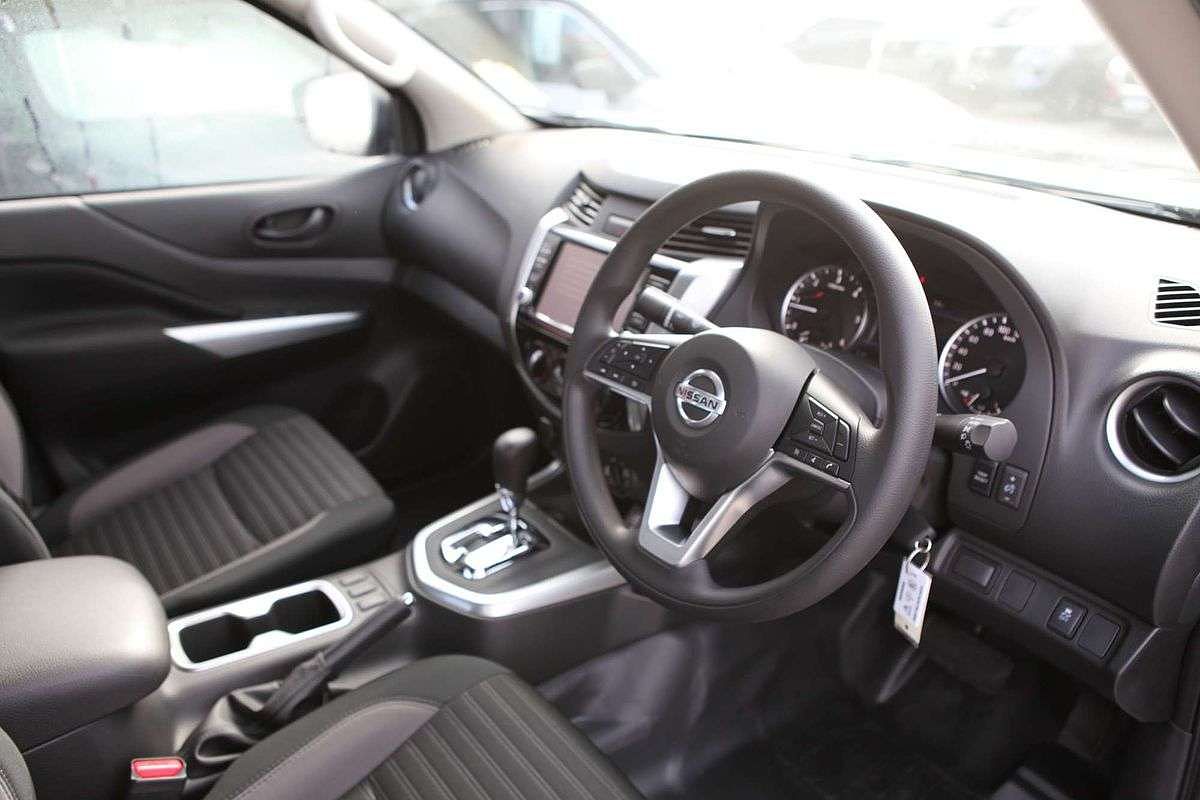 2025 Nissan Navara SL D23 4X4