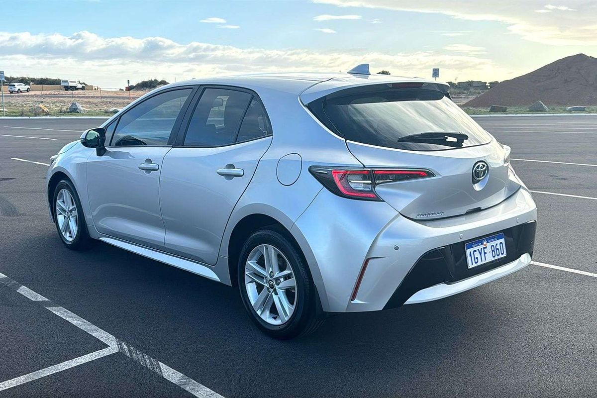 2019 Toyota Corolla Ascent Sport MZEA12R
