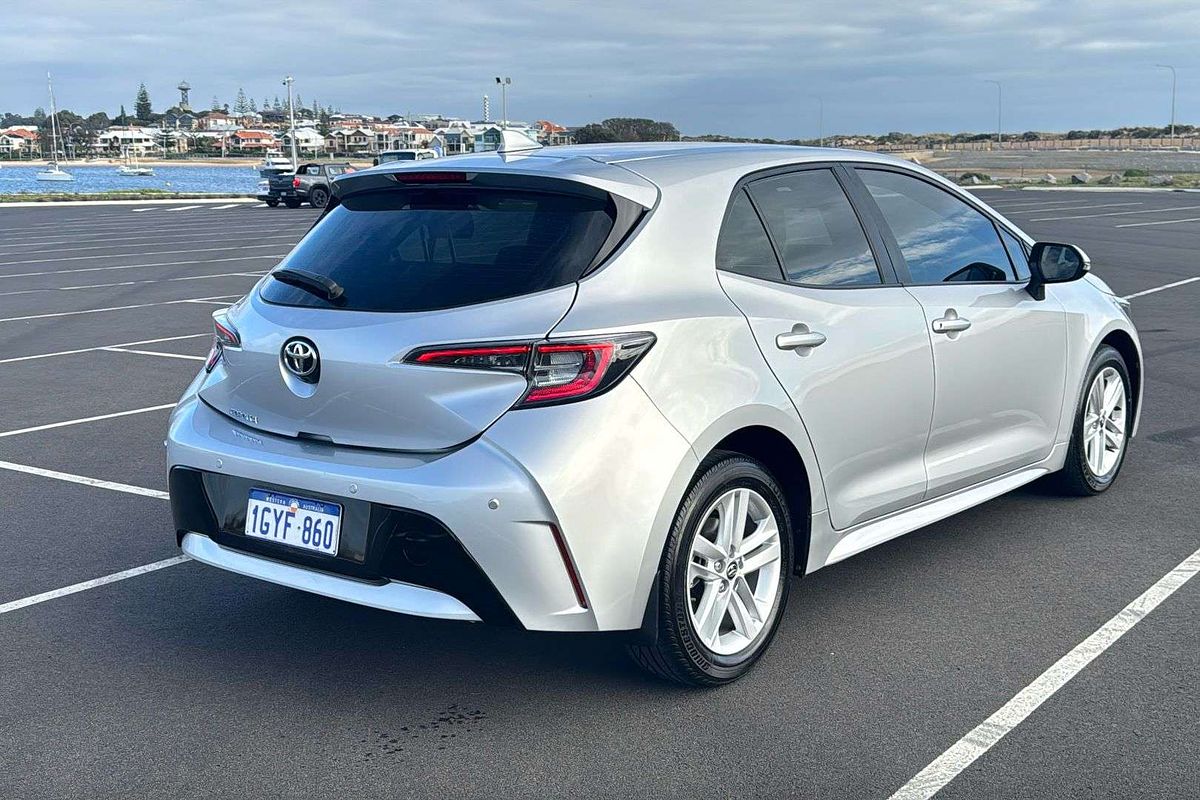 2019 Toyota Corolla Ascent Sport MZEA12R