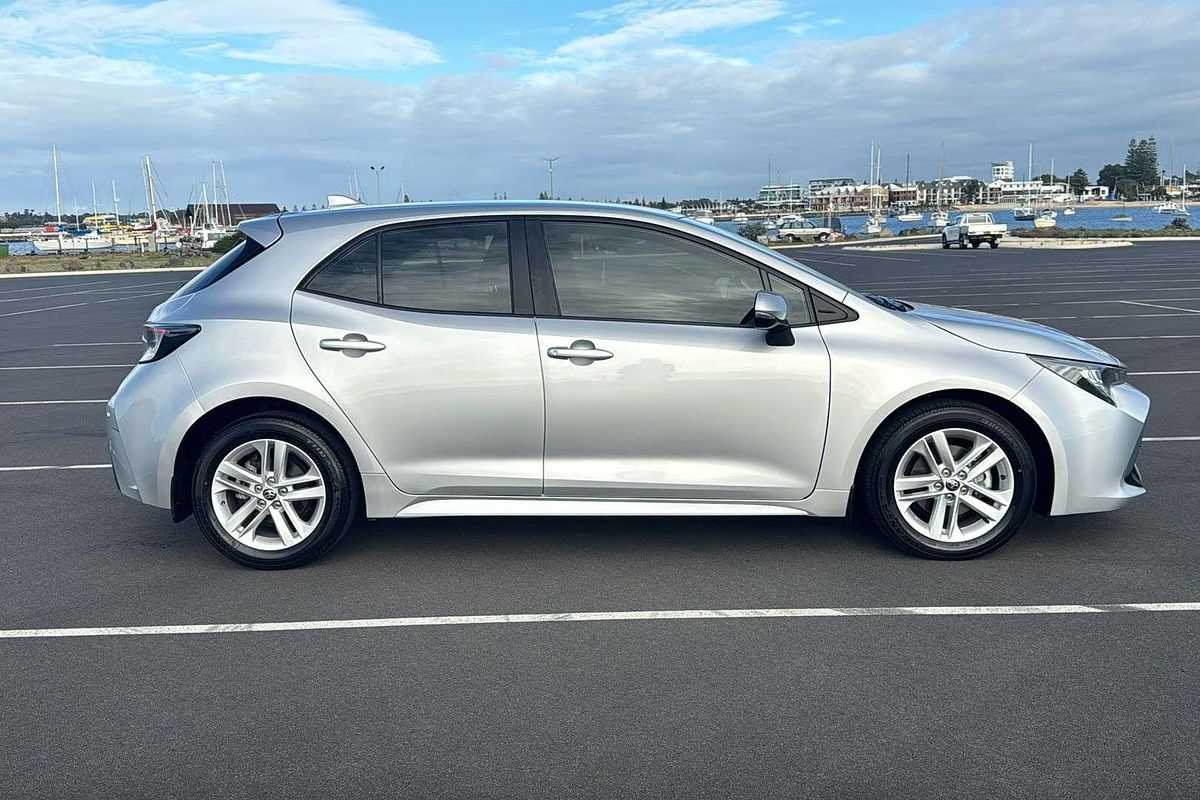 2019 Toyota Corolla Ascent Sport MZEA12R