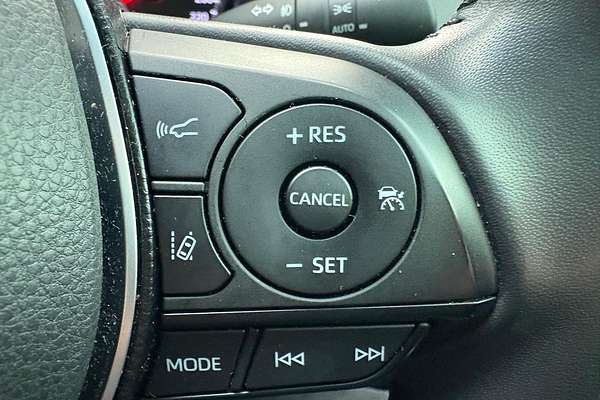 2020 Toyota RAV4 GXL MXAA52R