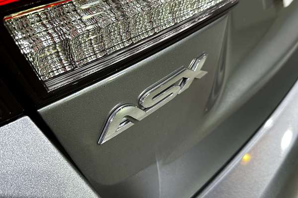 2021 Mitsubishi ASX ES Plus XD