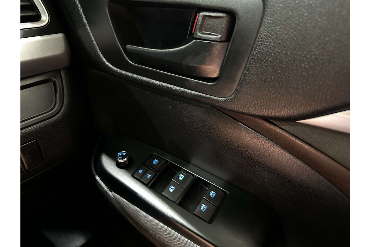 2016 Toyota Kluger GX GSU50R
