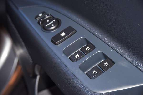 2024 Kia Stonic S YB