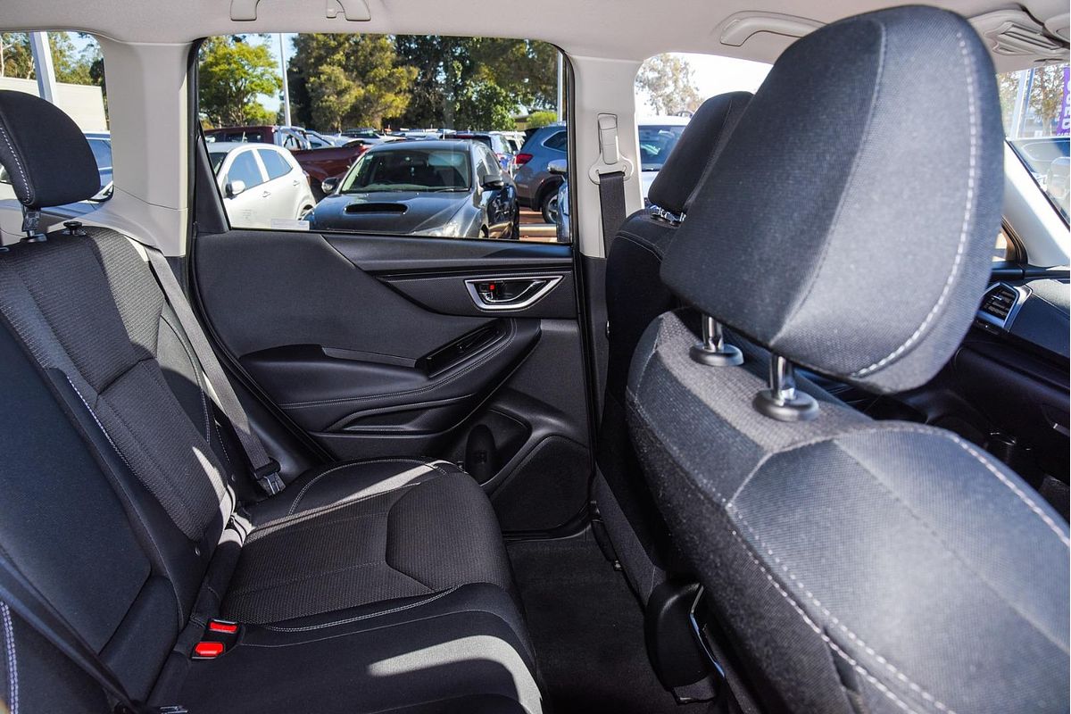 2024 Subaru Forester 2.5i-L S5