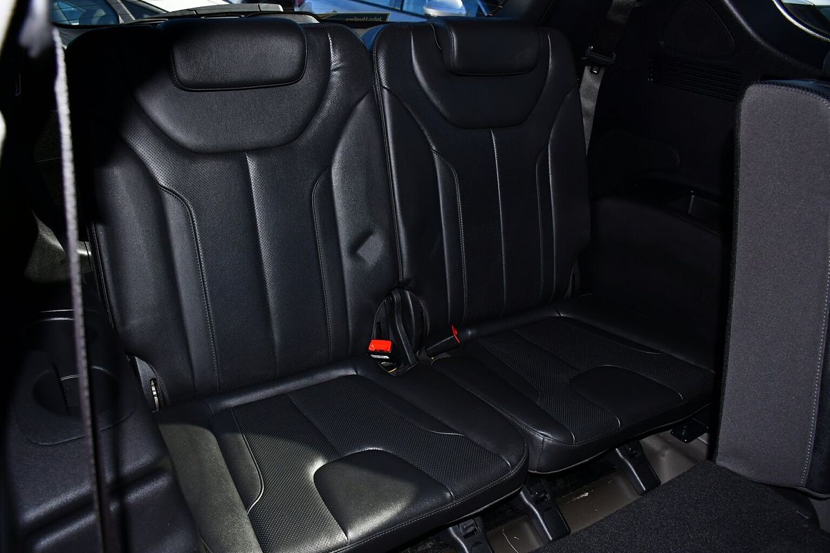 2020 Hyundai Santa Fe Elite TM.2