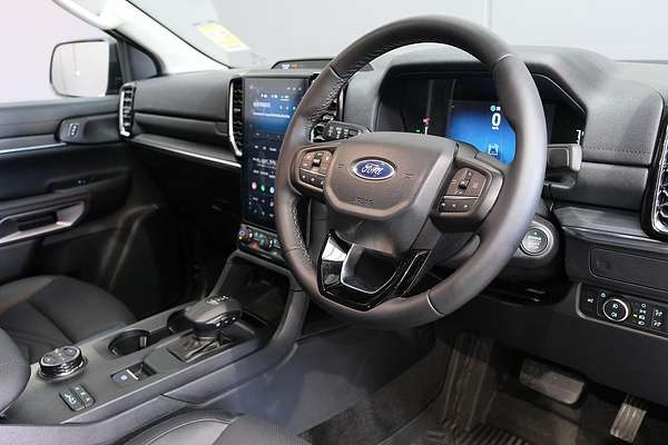 2025 Ford Everest Trend 2.0L