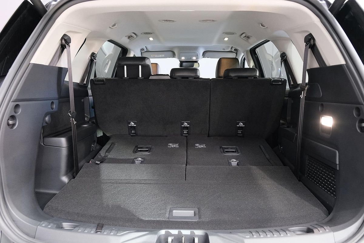 2025 Ford Everest Trend 2.0L