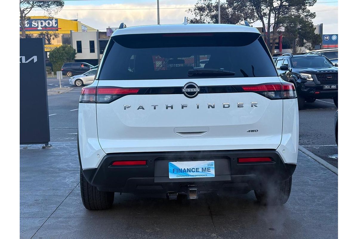 2023 Nissan Pathfinder ST-L R53