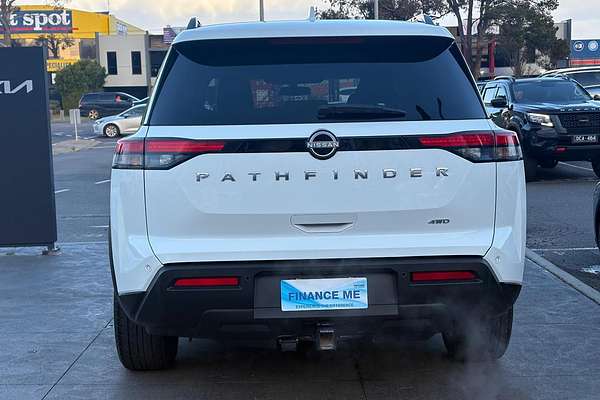 2023 Nissan Pathfinder ST-L R53