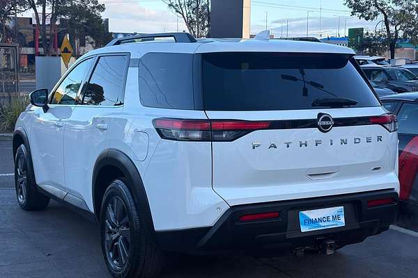 2023 Nissan Pathfinder ST-L R53