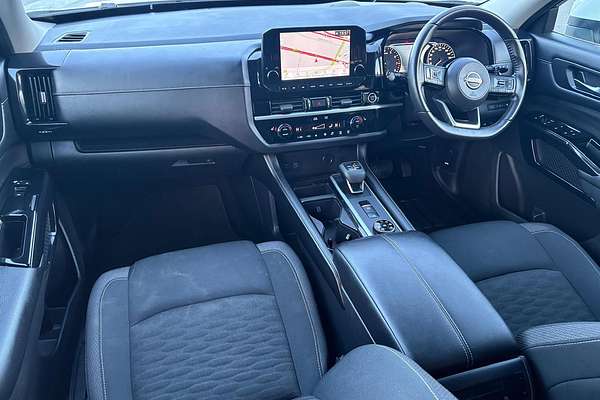 2023 Nissan Pathfinder ST-L R53