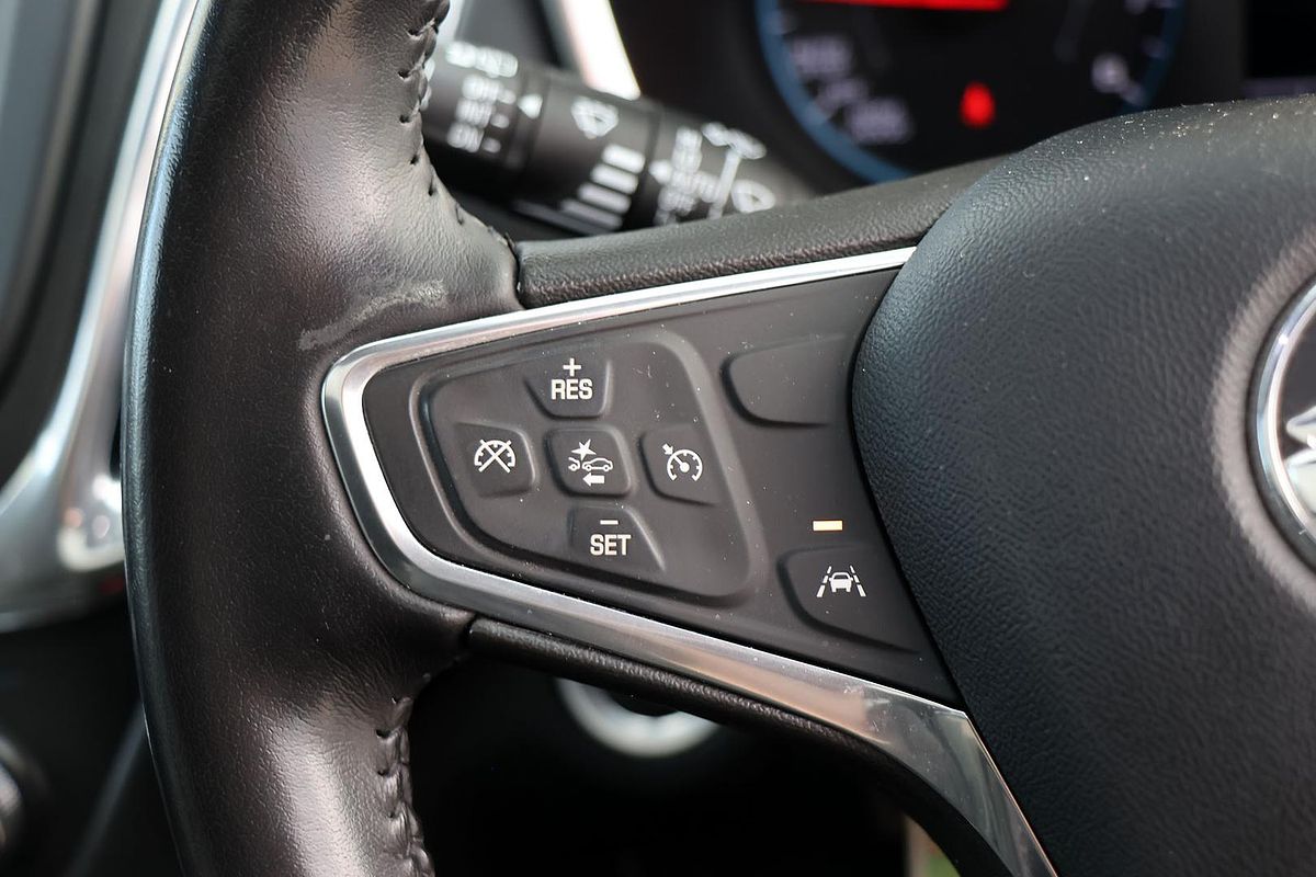 2020 Holden Equinox Black Edition EQ