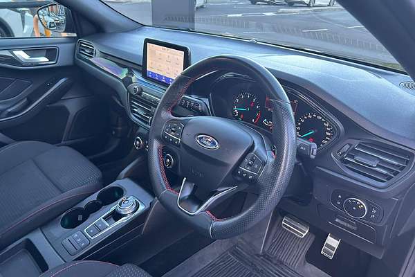 2019 Ford Focus ST-Line SA