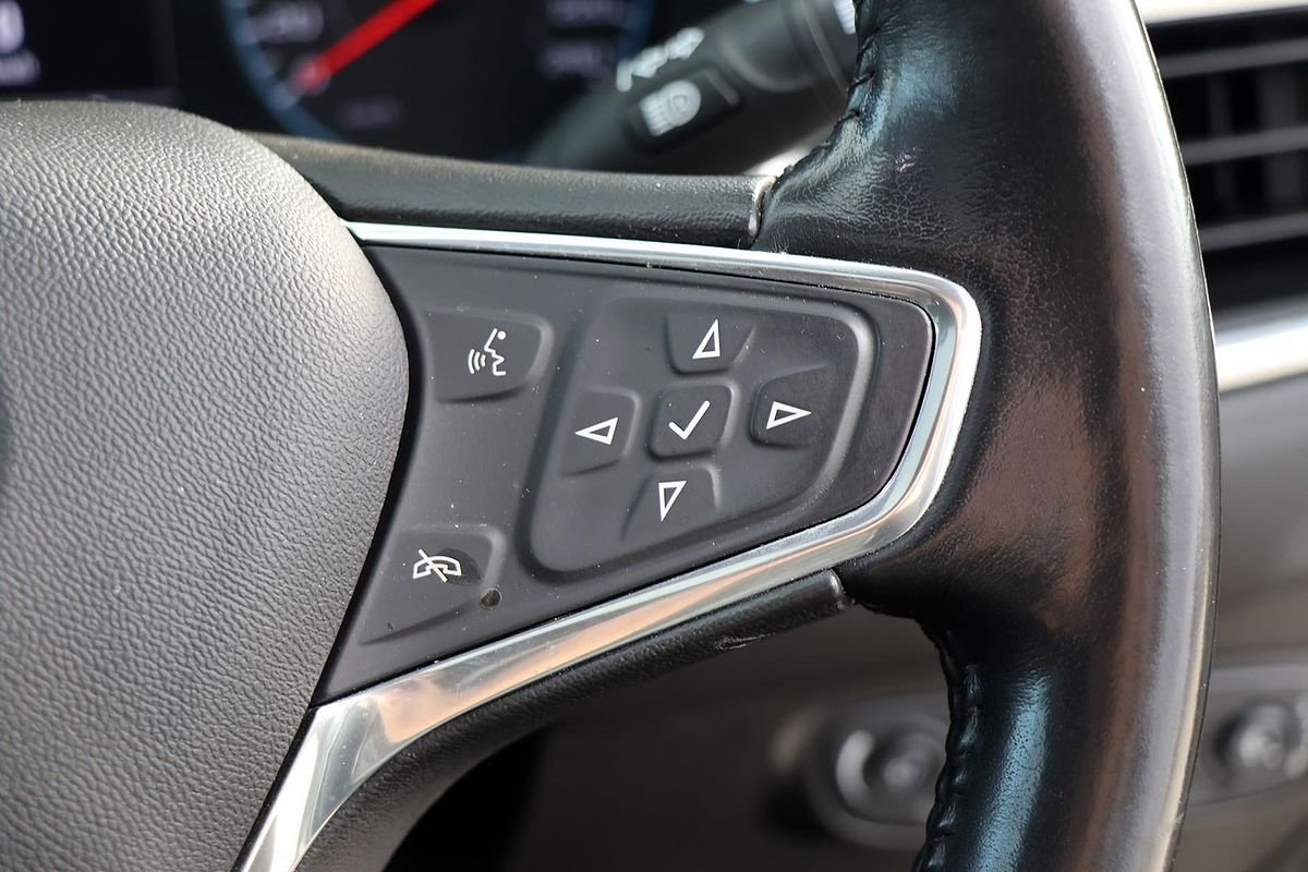 2020 Holden Equinox Black Edition EQ