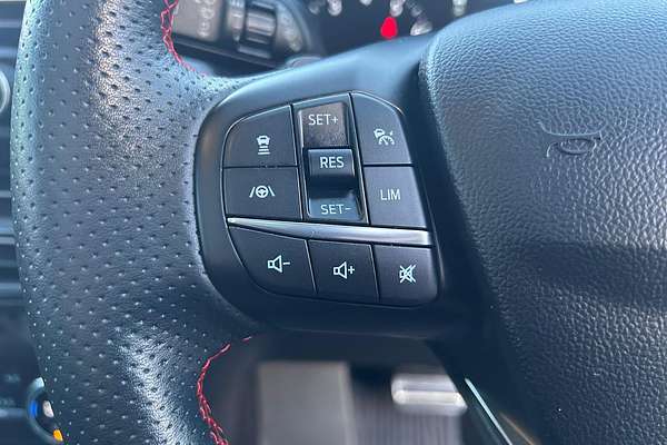 2019 Ford Focus ST-Line SA
