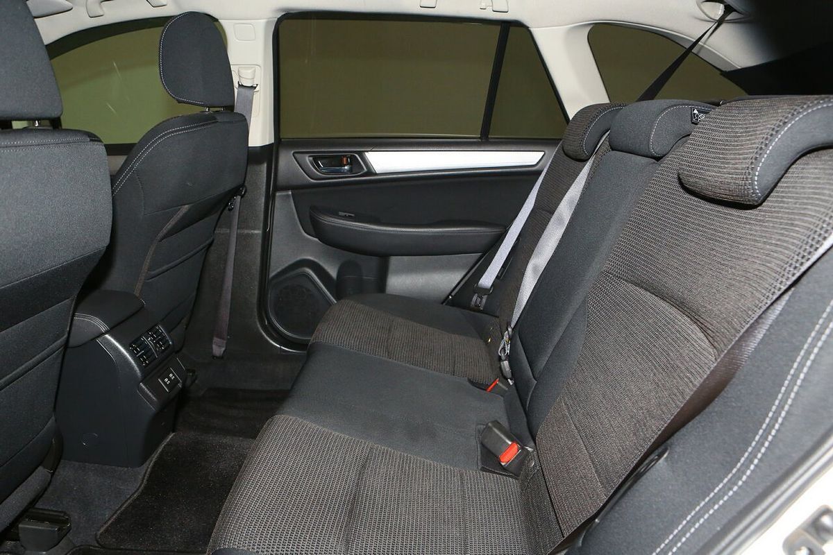 2019 Subaru Outback 2.5i 5GEN