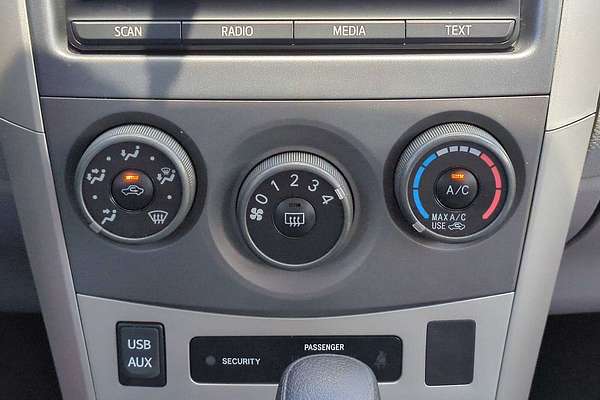 2012 Toyota Corolla LE