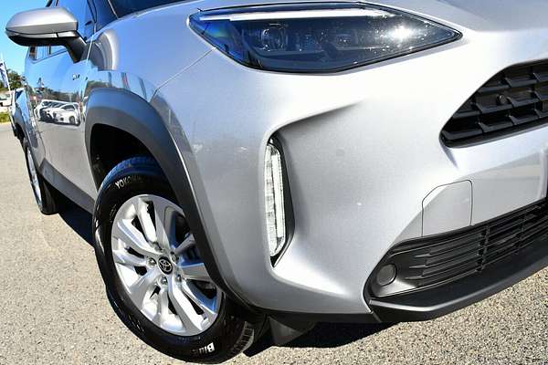 2024 Toyota Yaris Cross GXL MXPJ10R