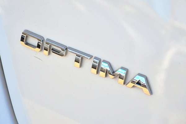 2013 Kia Optima SLi TF