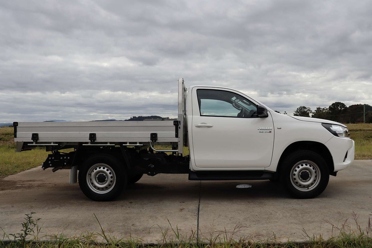 2024 Toyota Hilux SR GUN126R 4X4