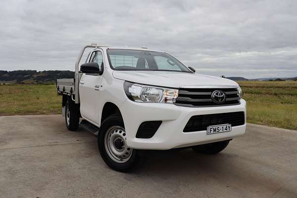 2024 Toyota Hilux SR GUN126R 4X4