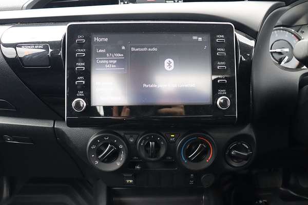 2024 Toyota Hilux SR GUN126R 4X4